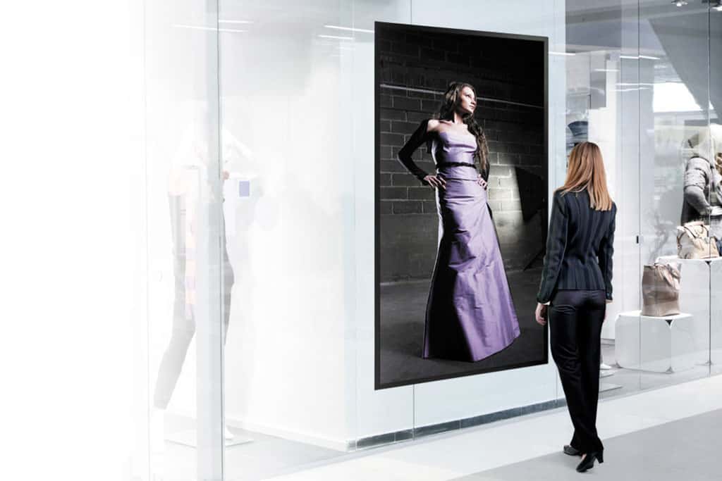 Window AR Projection: Displays aus Glas sind die Zukunft.