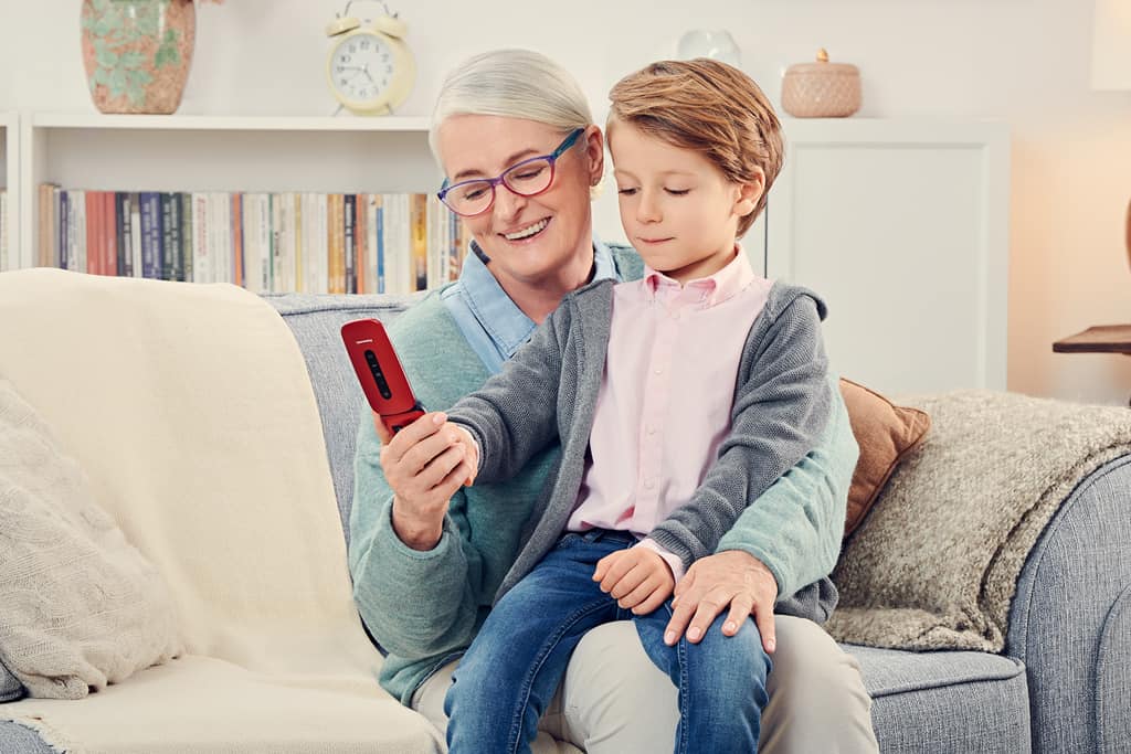 Welche Vorteile hat ein Seniorenhandy gegenüber dem Smartphone?